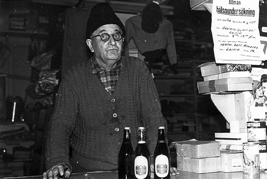 Lainio 16 D.jpg - Handelsman Johannes Eriksson, 1950.